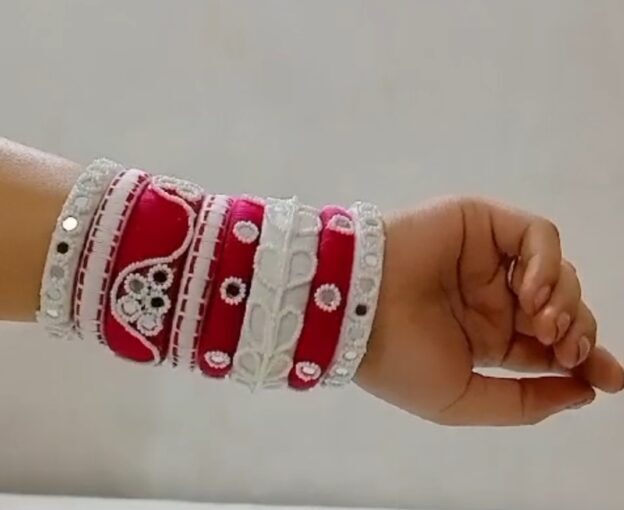Cotton thread bangles (pack of 16)